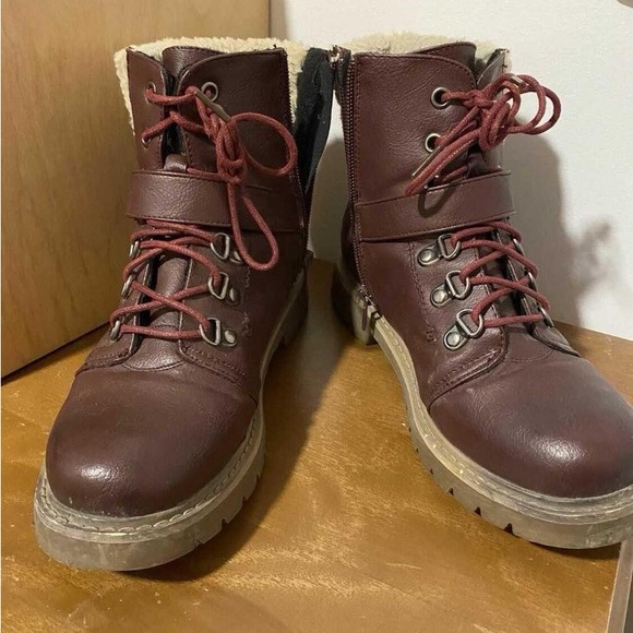 Stefania Combat Boots/Italy - Picture 5 of 5